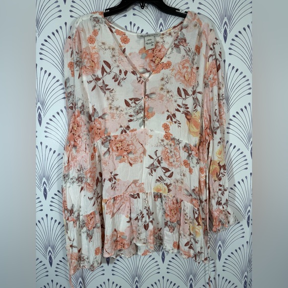 American Rag Pink and White Floral Tie Front Blouse Plus size women 1X - Picture 6 of 6